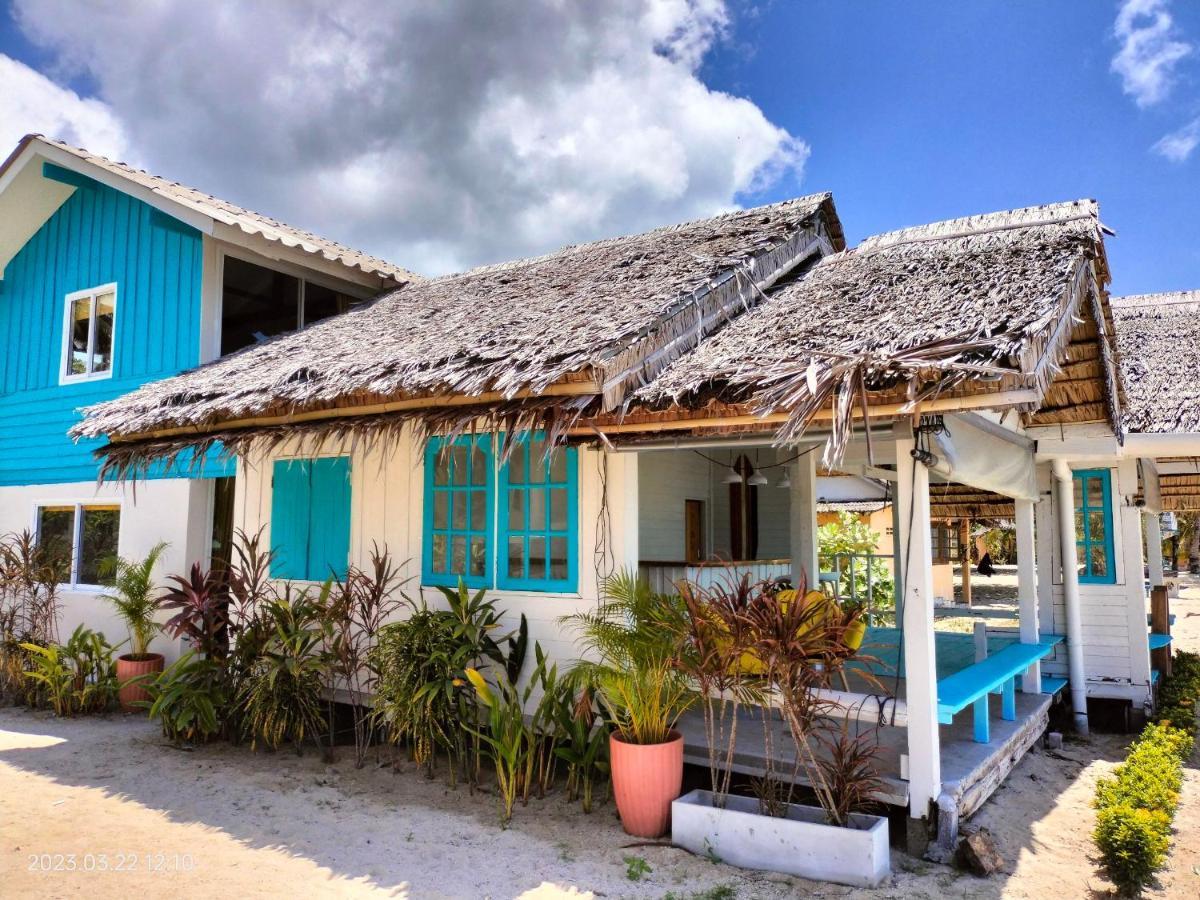 Sand Terrace Beach Bungalows Baan Tai Exterior photo
